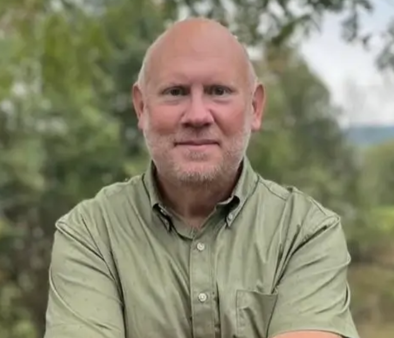 John Fowler — a warm outdoor portrait